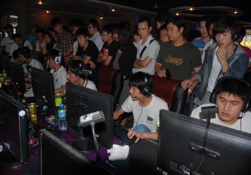 StarLadder RMR：Navi首战得胜，Spirit领跑B组